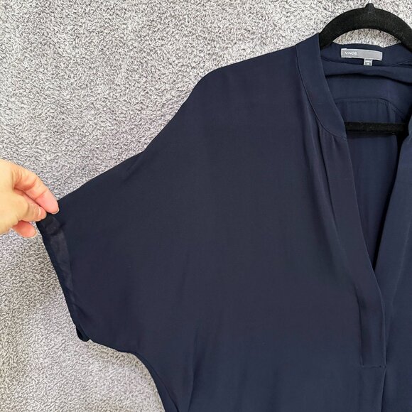 Vince Silk Dolman Cap Sleeve blouse Coastal Blue Navy Large - Picture 2 of 5